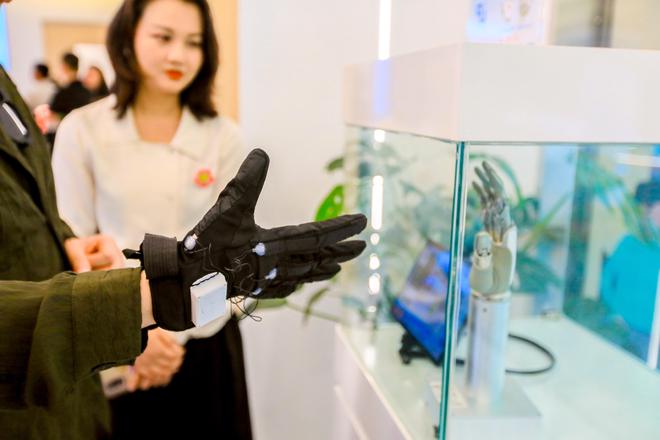 殘健融合的溫暖實踐：第35個全國助殘日湖南省殘聯殘健融合體驗中心開啟助殘新范式(圖7)